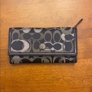 Coach Wallet EUC